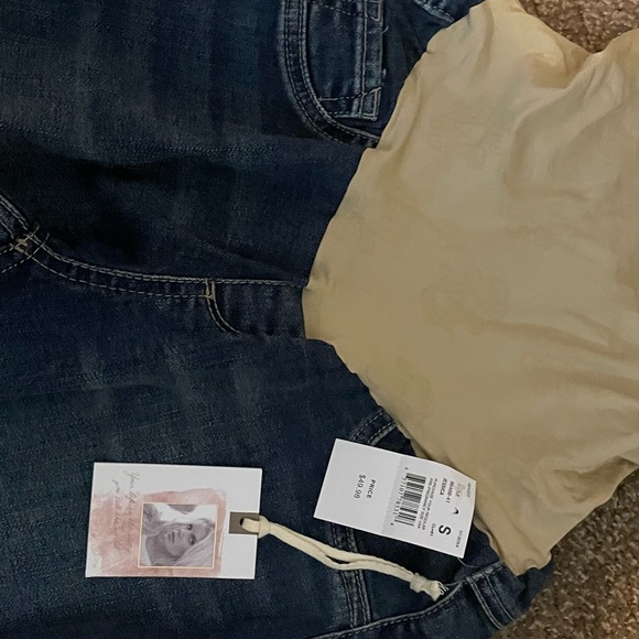 Jessica Simpson Small Maternity pants! - Picture 2 of 3